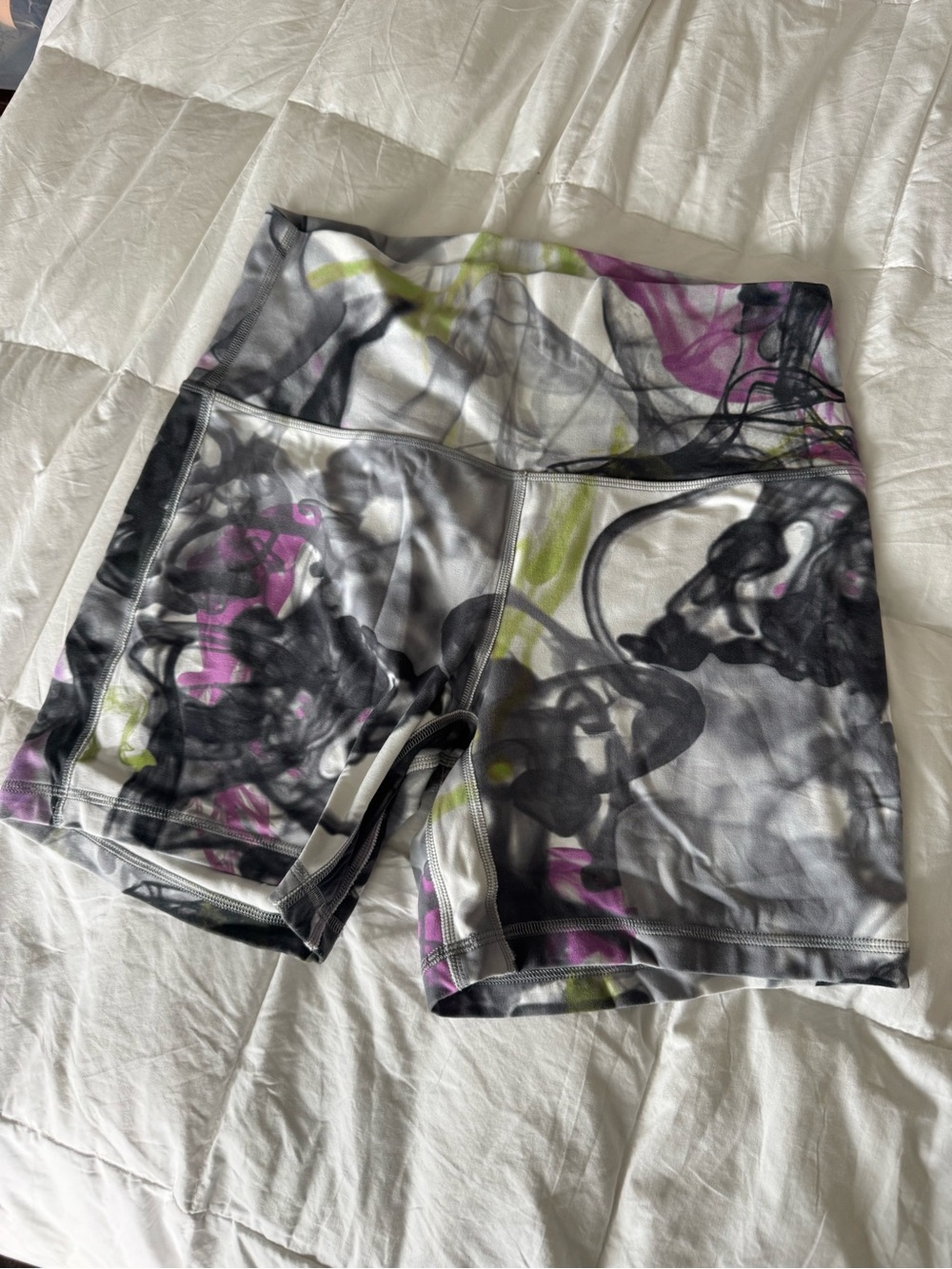 NWOT Lululemon Align 6” short High-Waist Women’s Shorts Size 10